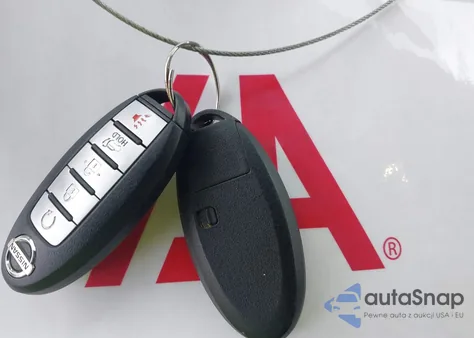 2017 Nissan Pathfinder Sl from USA, damaged, VIN 5N1DR2MN1HC632925